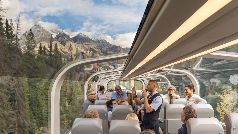 5 train journeys that offer the most breathtaking views of Canada